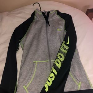 Nike therma fit zip up